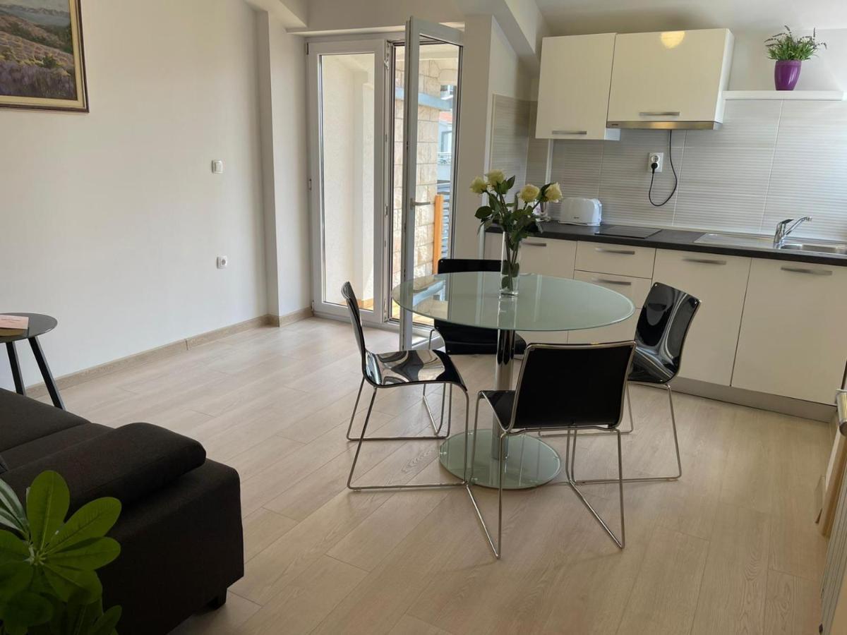 Villa Jadranka Apartments Tučepi Eksteriør bilde