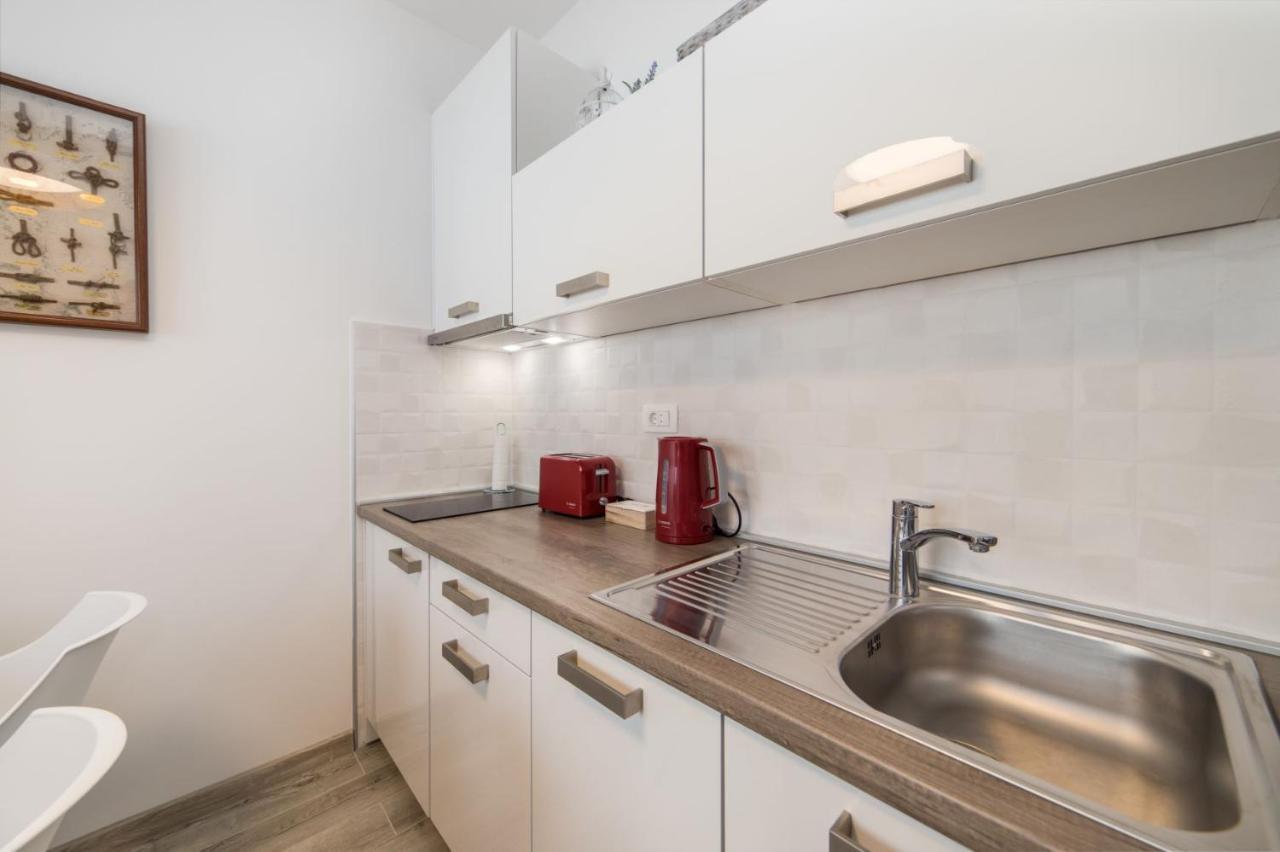 Villa Jadranka Apartments Tučepi Eksteriør bilde