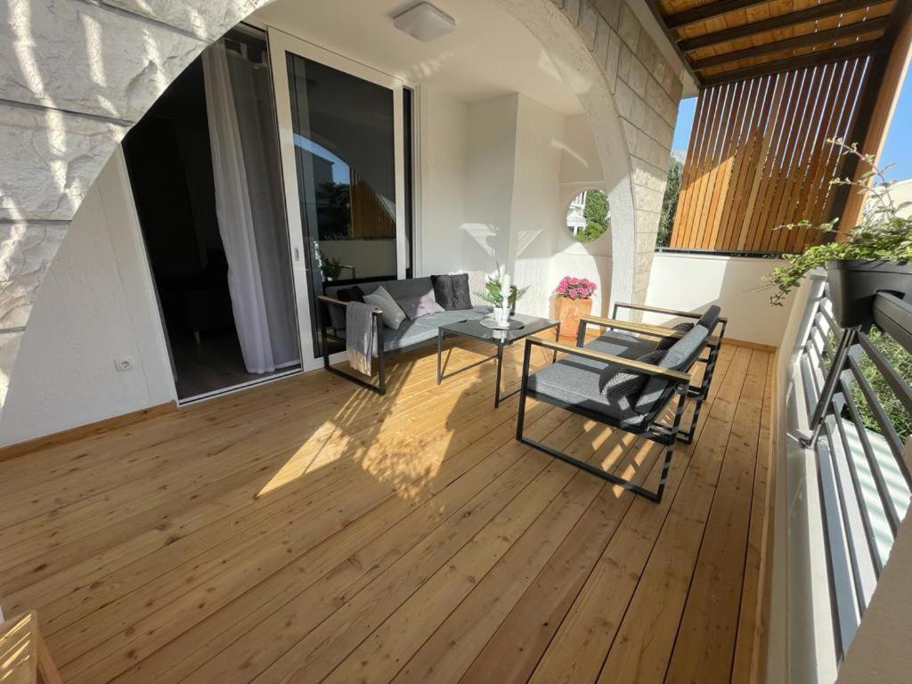 Villa Jadranka Apartments Tučepi Eksteriør bilde