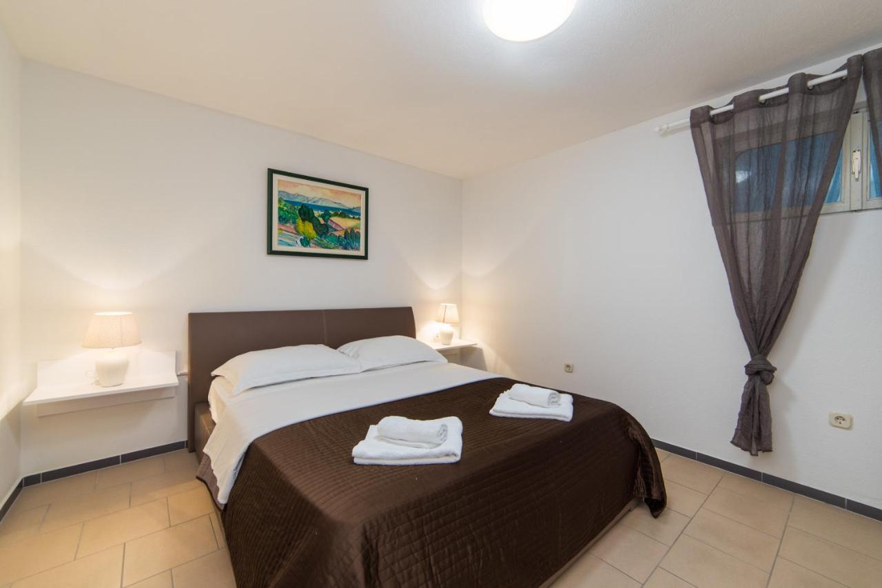 Villa Jadranka Apartments Tučepi Eksteriør bilde