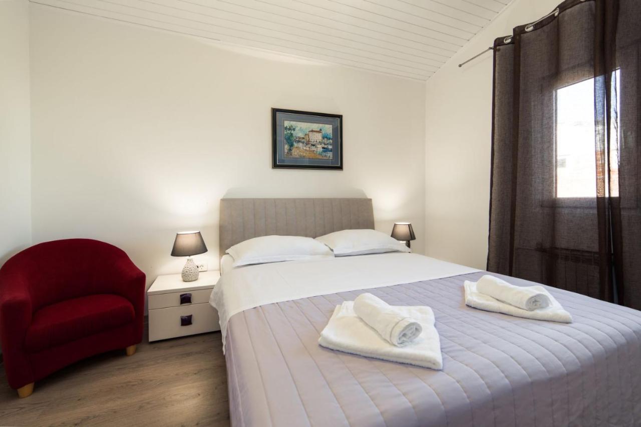 Villa Jadranka Apartments Tučepi Eksteriør bilde